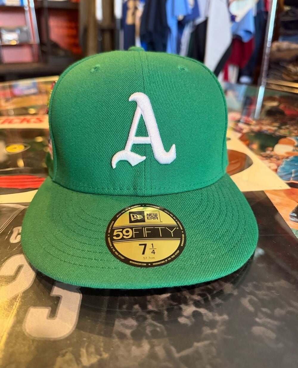 New Era Oakland Athletics Size 7 1/4 Green Fitted Hat